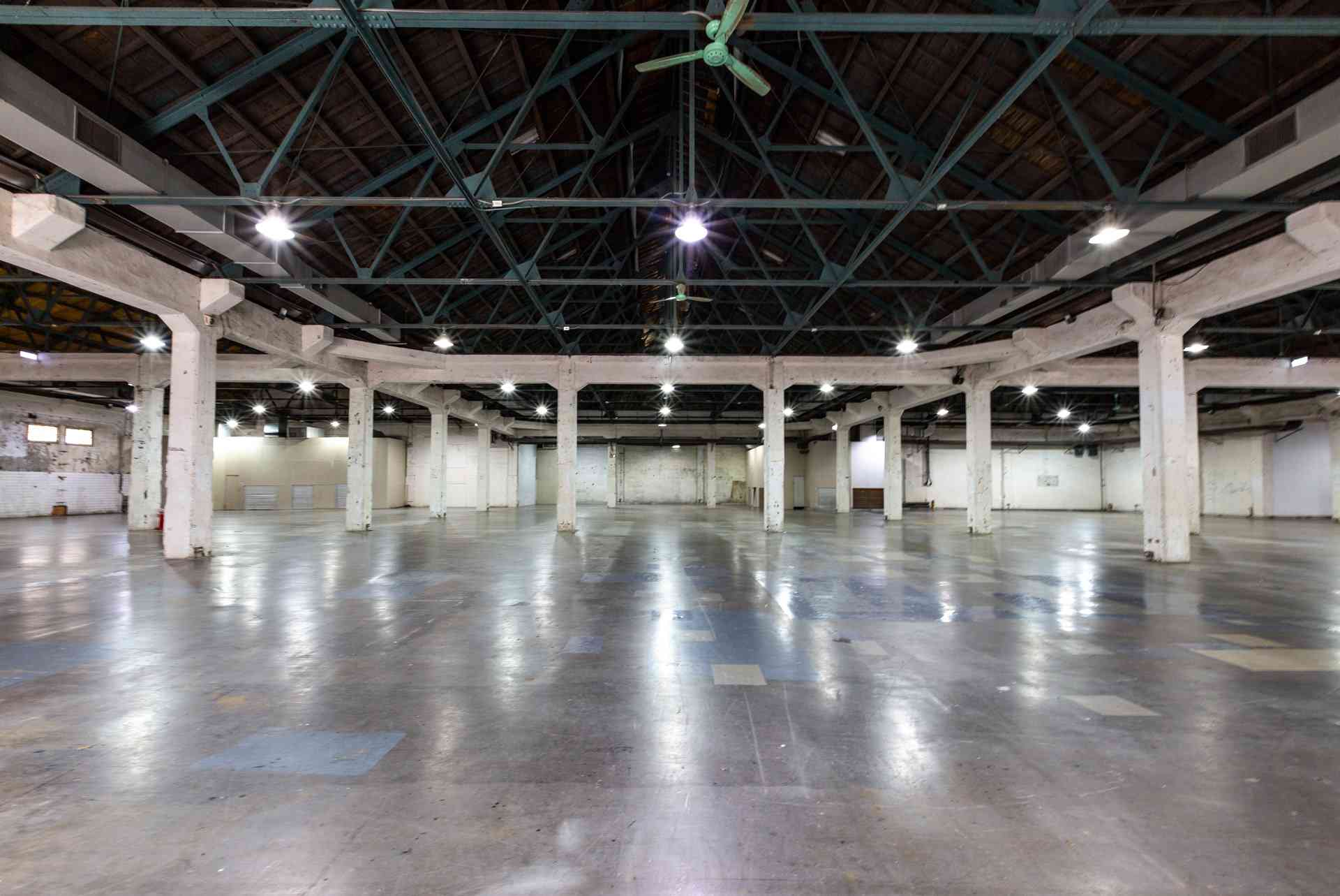 東2C-館內1